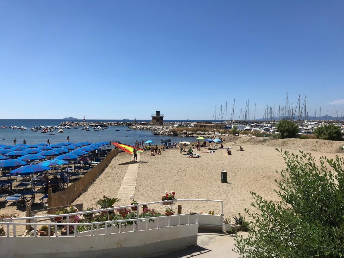 Appartamento Mare Centro ピオンビーノ エクステリア 写真